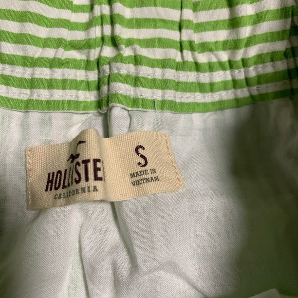 Green candy stripe Hollister skirt size small - Picture 7 of 8